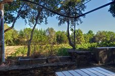 Studio à La Garde-Freinet - LE CABANON DANS LA FORET